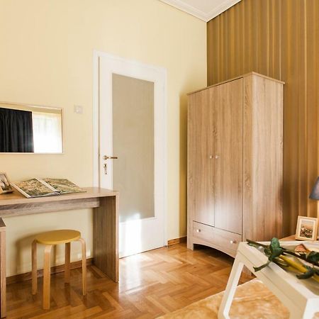 Private Central View Rooms In Apartment Near To Acropolis Metro Station Афины Экстерьер фото