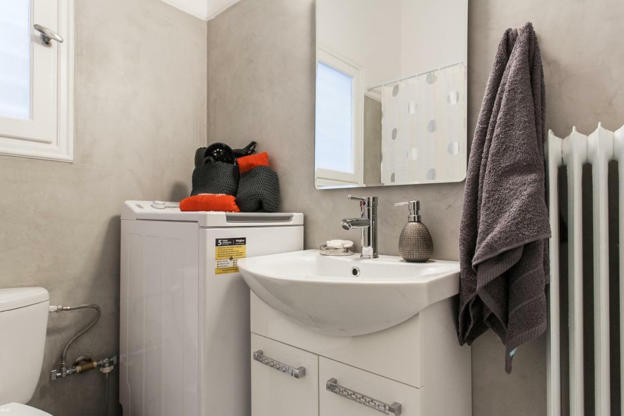 Private Central View Rooms In Apartment Near To Acropolis Metro Station Афины Экстерьер фото
