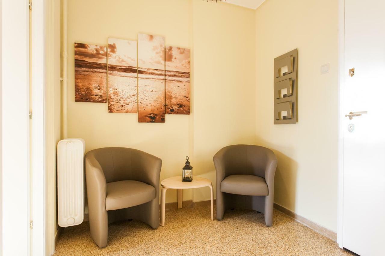 Private Central View Rooms In Apartment Near To Acropolis Metro Station Афины Экстерьер фото