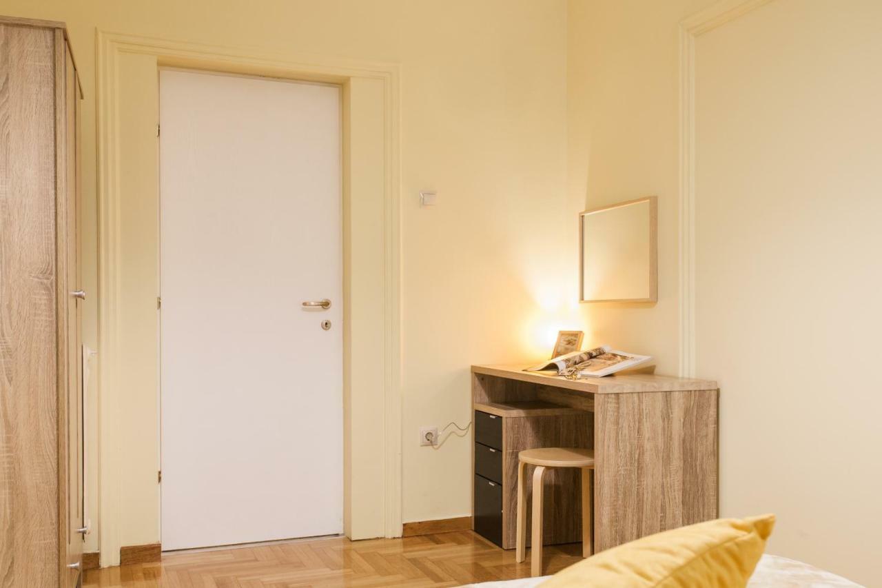 Private Central View Rooms In Apartment Near To Acropolis Metro Station Афины Экстерьер фото