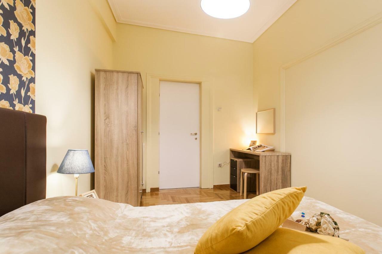 Private Central View Rooms In Apartment Near To Acropolis Metro Station Афины Экстерьер фото