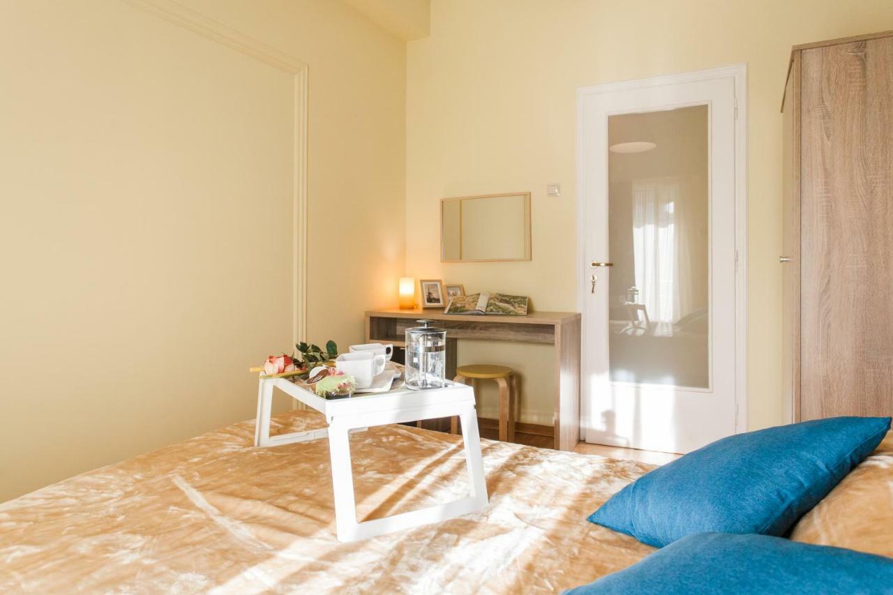 Private Central View Rooms In Apartment Near To Acropolis Metro Station Афины Экстерьер фото